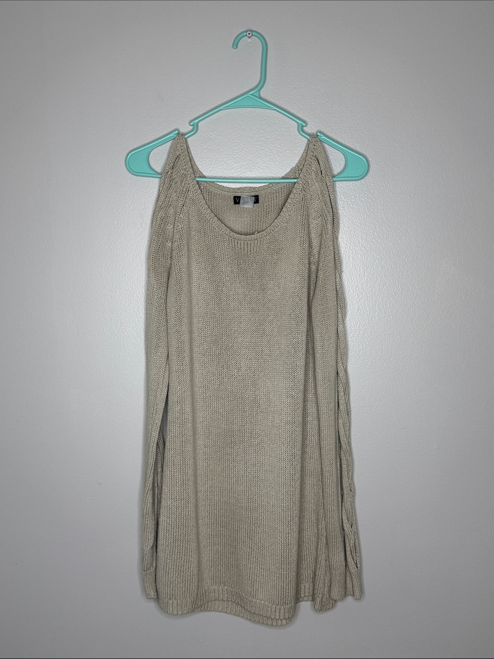 VENUS Tan Knit Sweater Top Size Medium